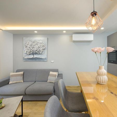 Lavanda Maslina - New Luxury Apartments Pula Exteriér fotografie