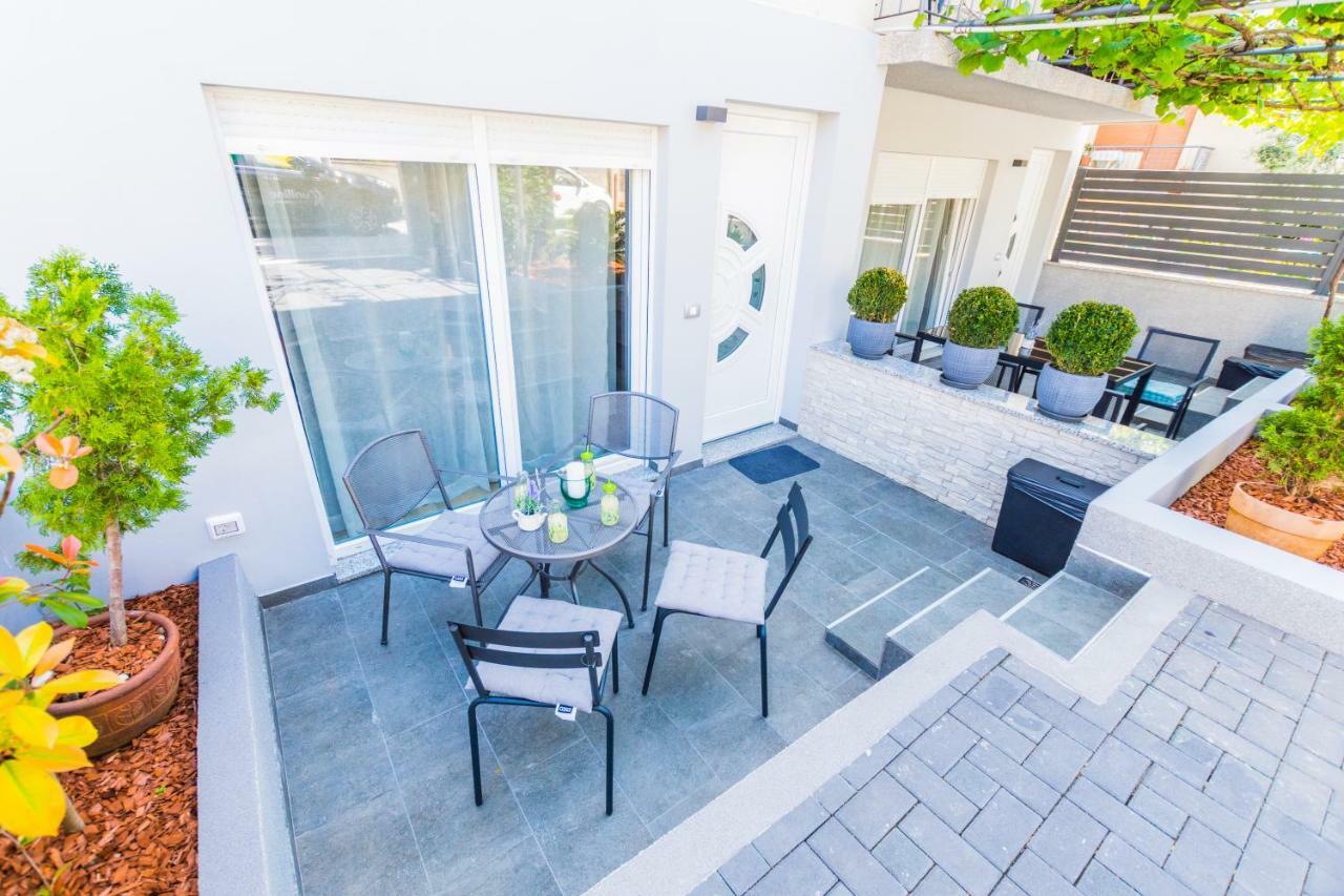 Lavanda Maslina - New Luxury Apartments Pula Exteriér fotografie
